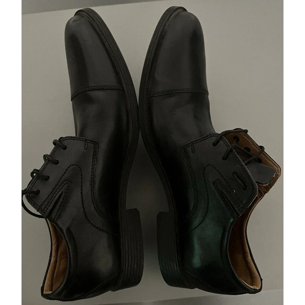 Clarks Men's Whiddon Cap Leather Oxfords black, classic cap-toe Size 11.5